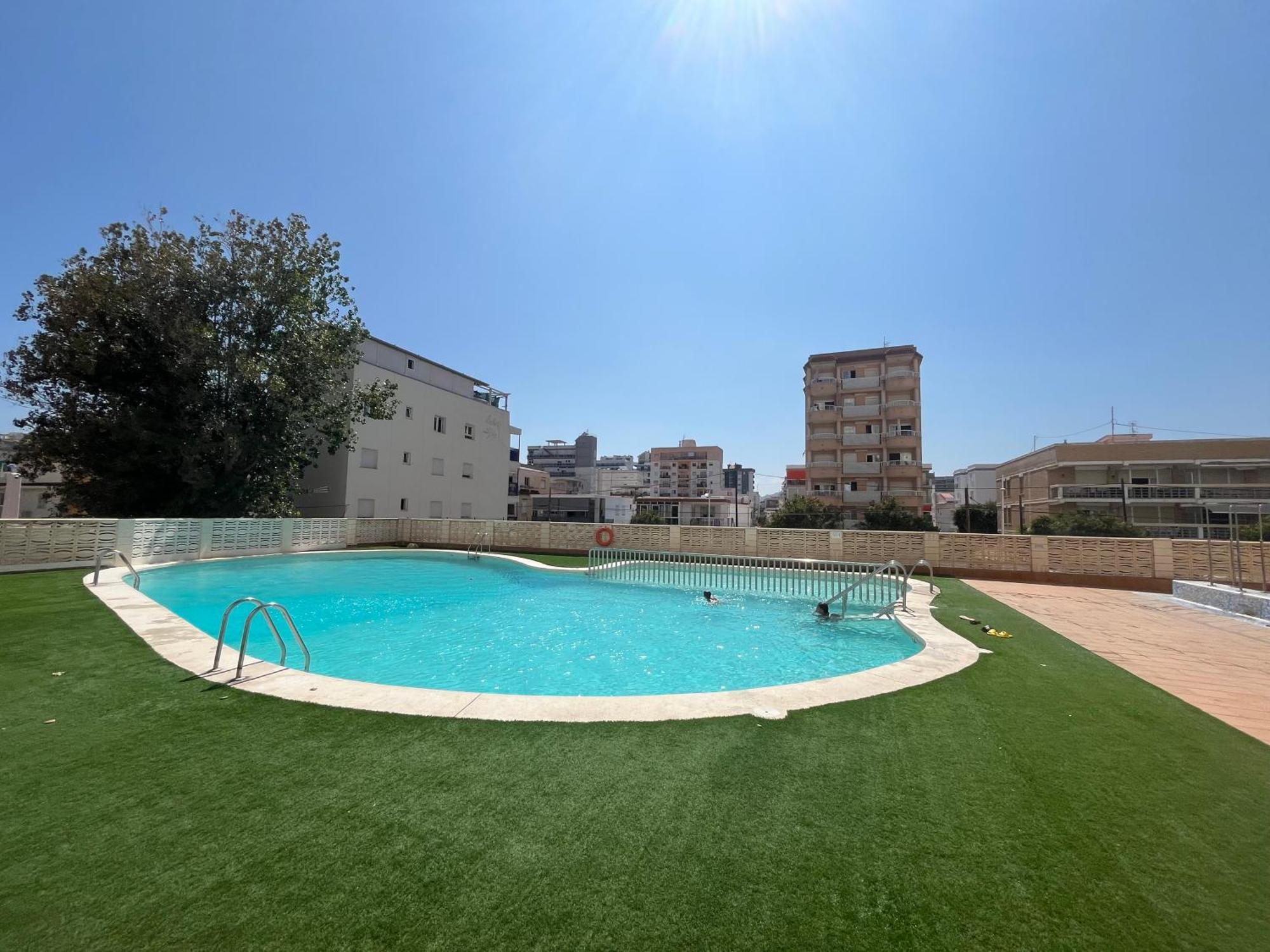 Apartamento 1ª Linea De Playa - Con Piscina Y Parking Playa de Gandia Exterior photo