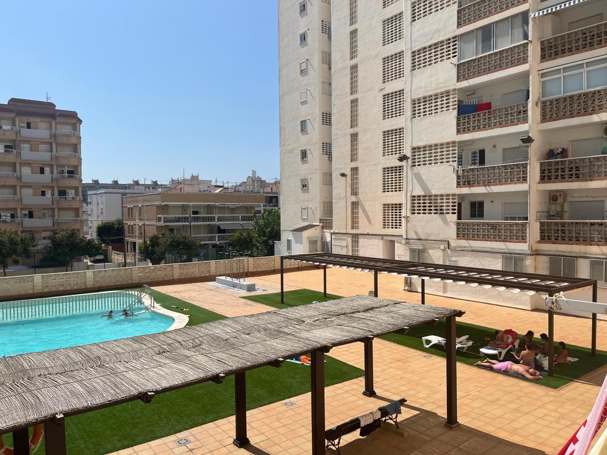 Apartamento 1ª Linea De Playa - Con Piscina Y Parking Playa de Gandia Exterior photo