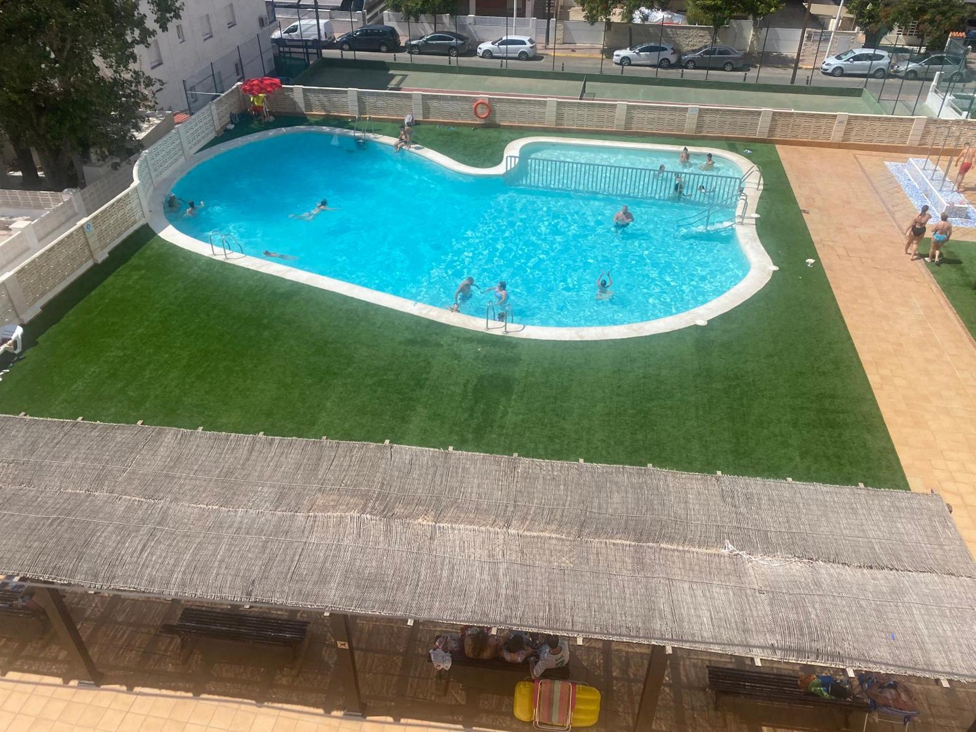 Apartamento 1ª Linea De Playa - Con Piscina Y Parking Playa de Gandia Exterior photo